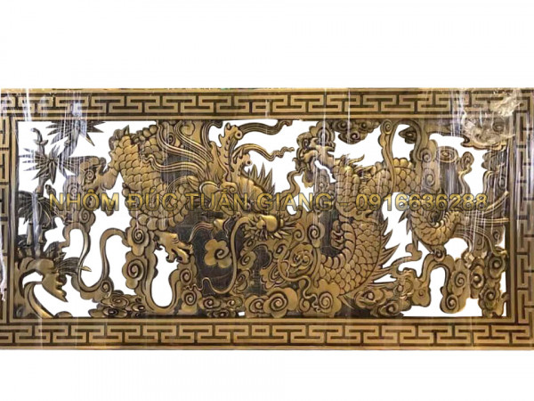 Tranh nhôm đúc 002