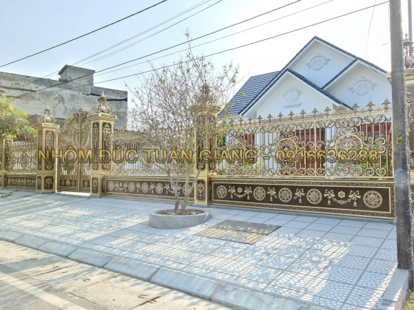 Hàng rào nhôm đúc mẫu HR -110