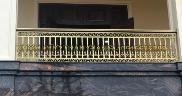 Lan can nhôm đúc - LC049